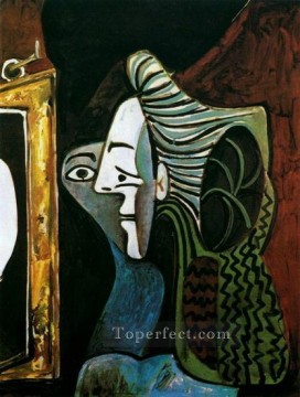 Pablo Picasso Painting - Woman with a Mirror 1963 Pablo Picasso